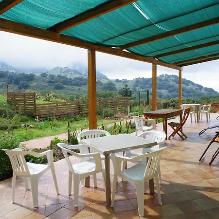 Bosco Pianetti Farm stay *